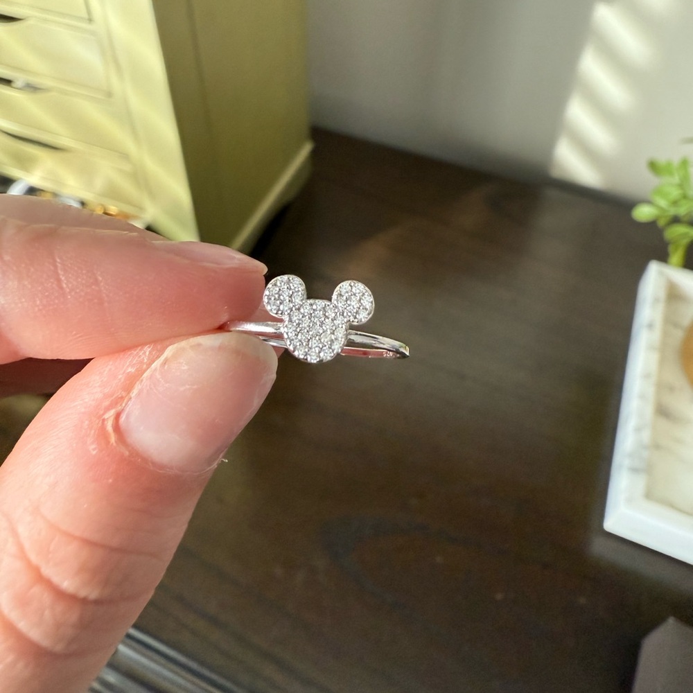 Disney Crislu Ring